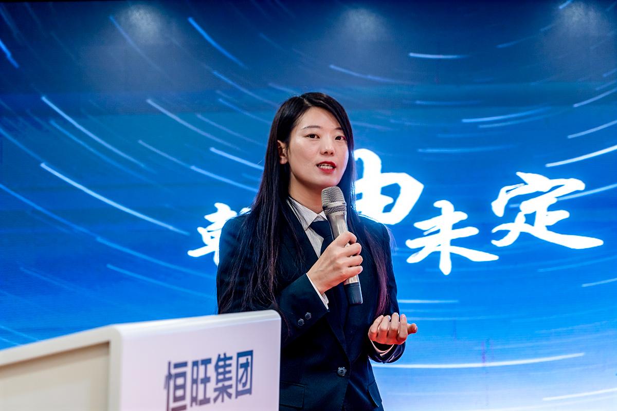 外貿(mào)部總經(jīng)理助理、鉆樁部長劉美紅
